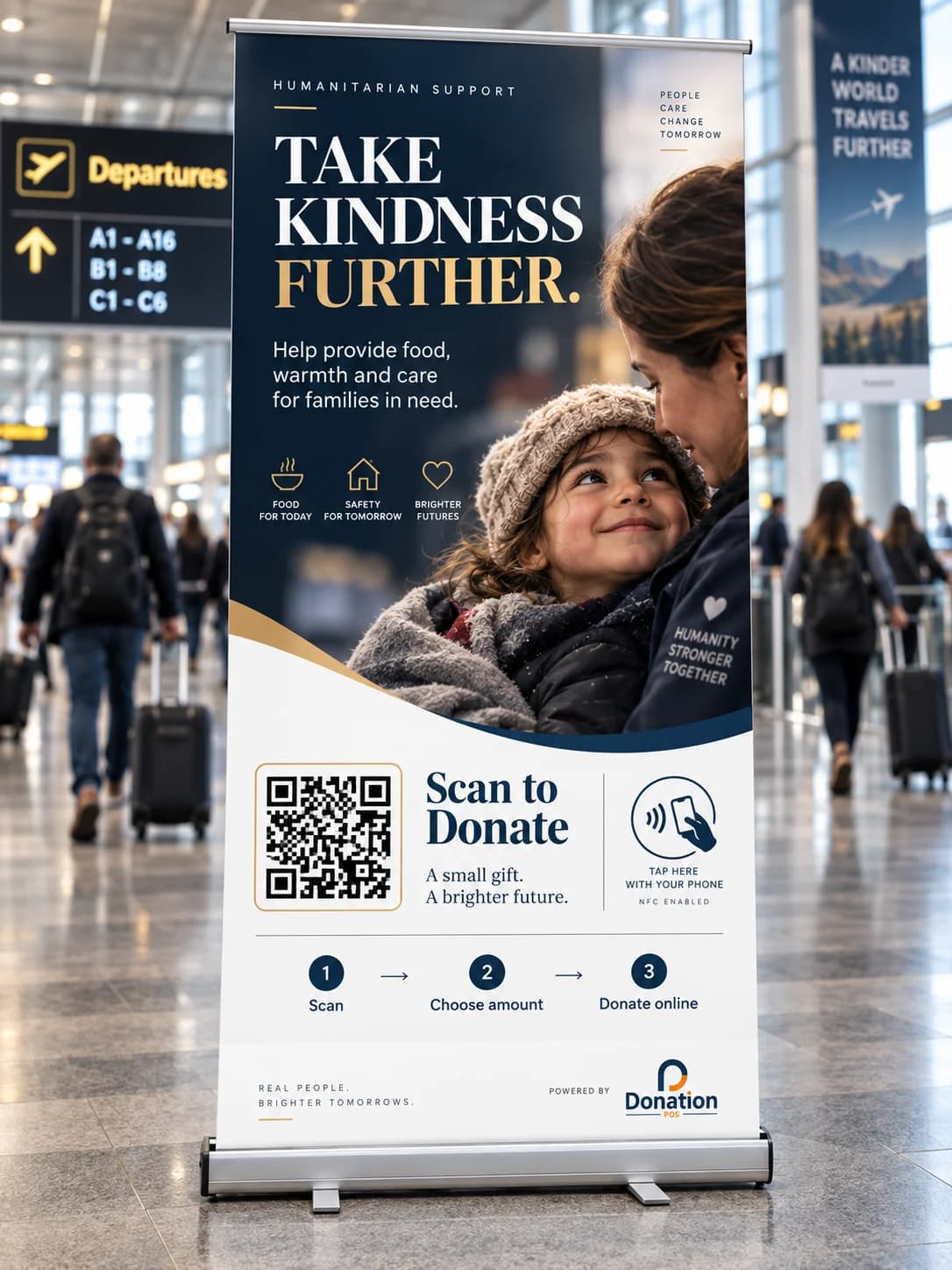 Roll-up ανθρωπιστικής καμπάνιας με QR δωρεάς στον χώρο αναχωρήσεων αεροδρομίου.